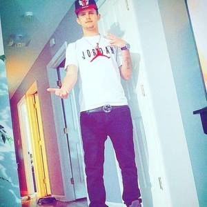 Meet your Posher, Isaac